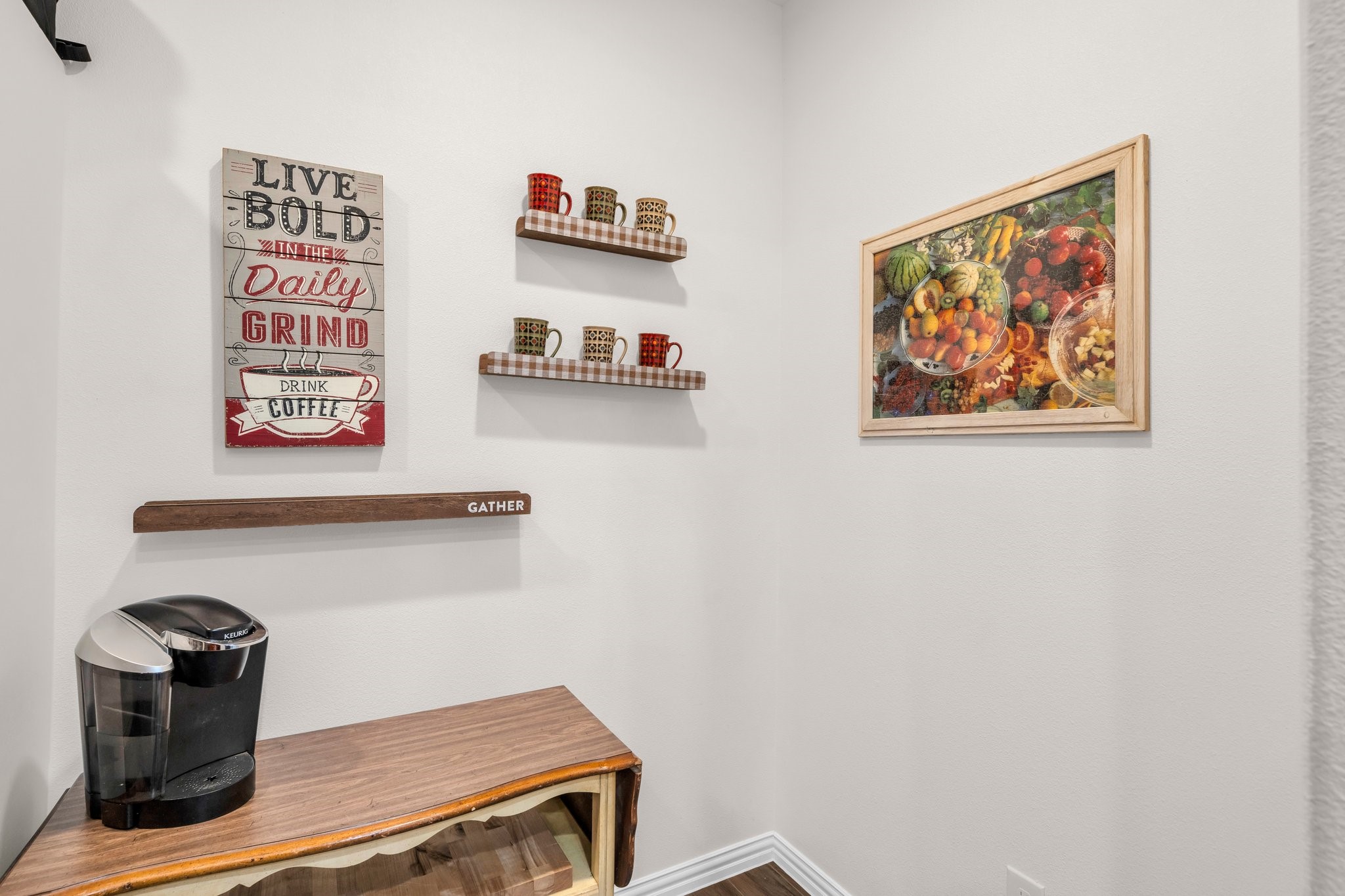 1803 Ladera Way 1803