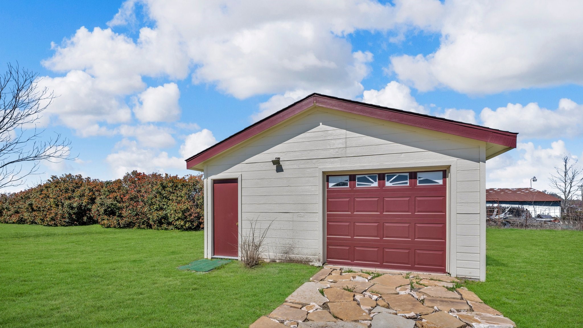 10132 Wild Rose Circle