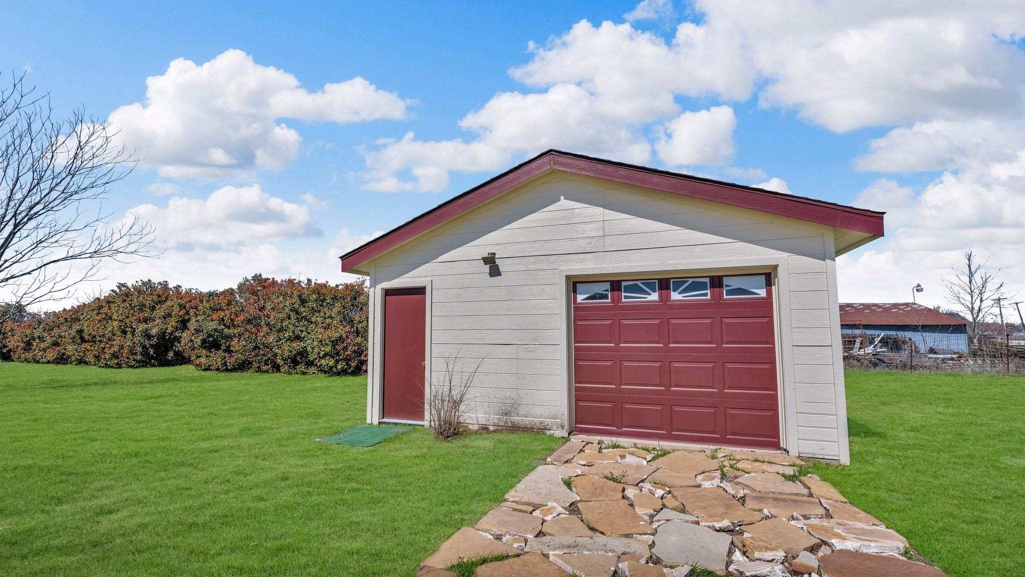 10132 Wild Rose Circle