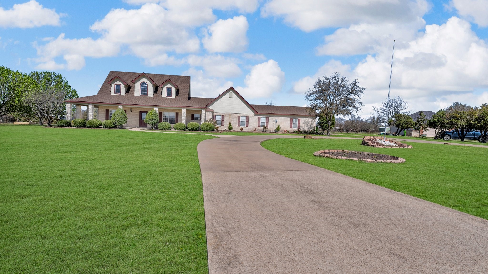 10132 Wild Rose Circle