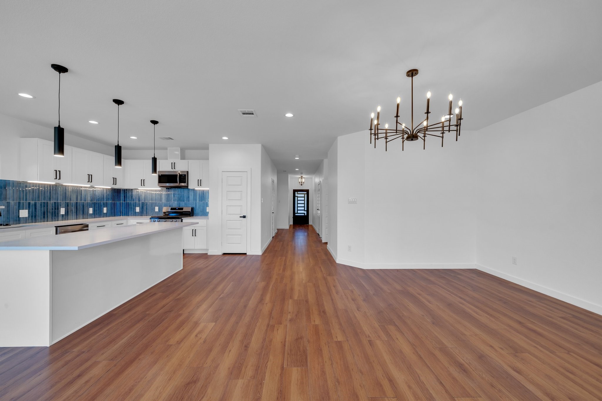 1344 E Jefferson Avenue