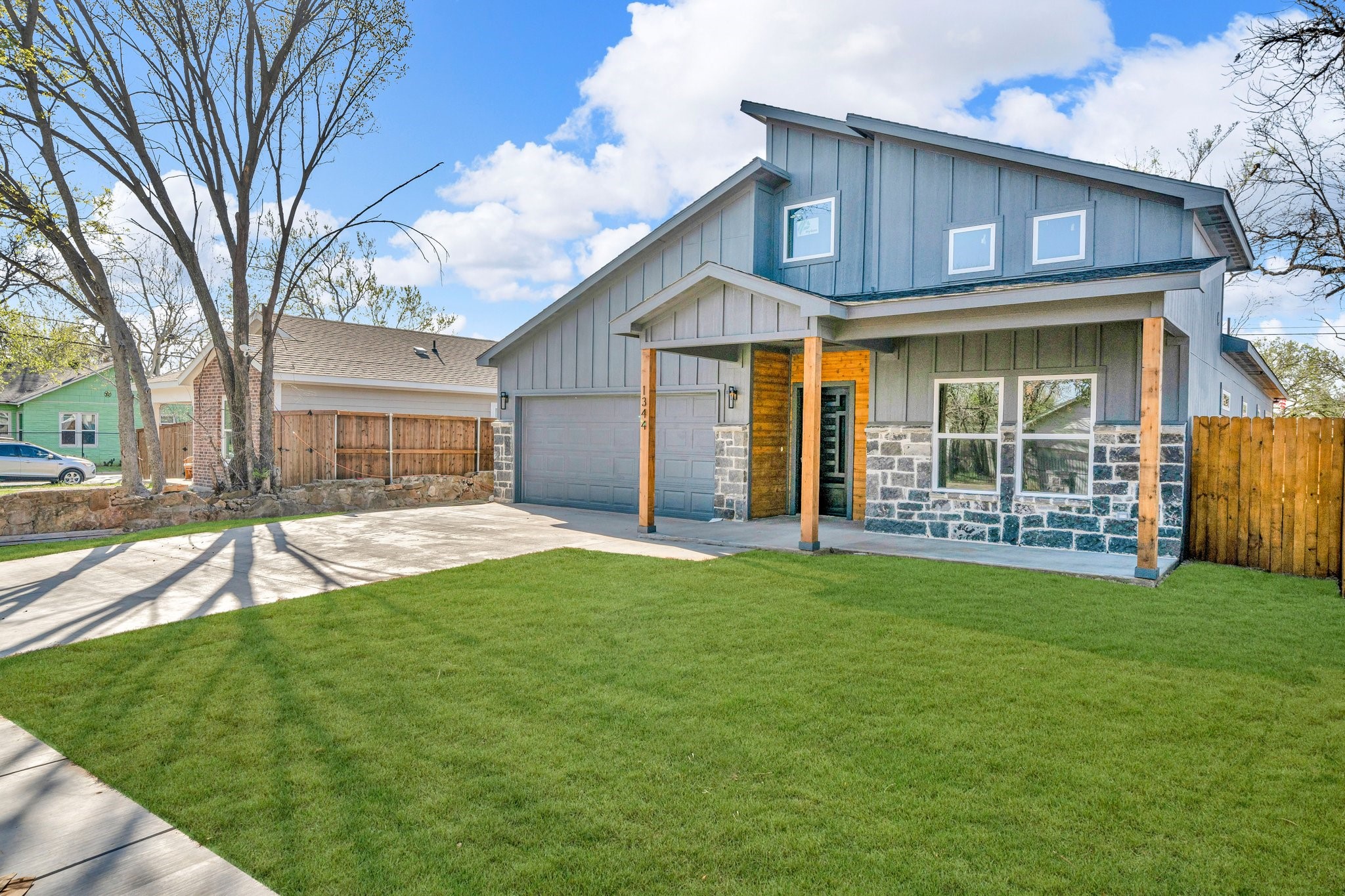 1344 E Jefferson Avenue