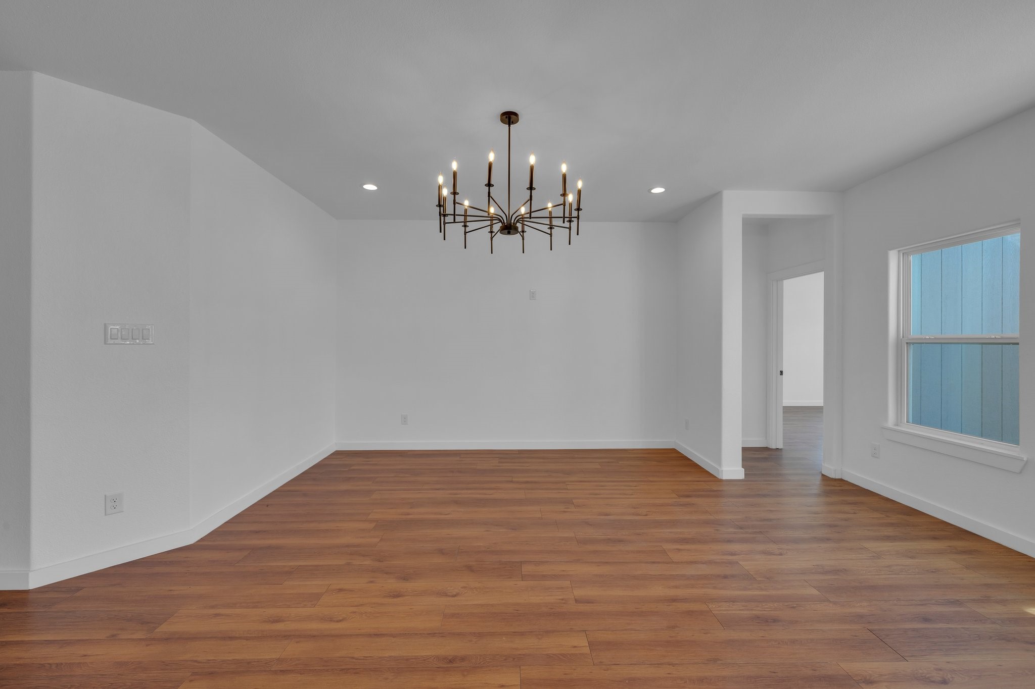 1344 E Jefferson Avenue