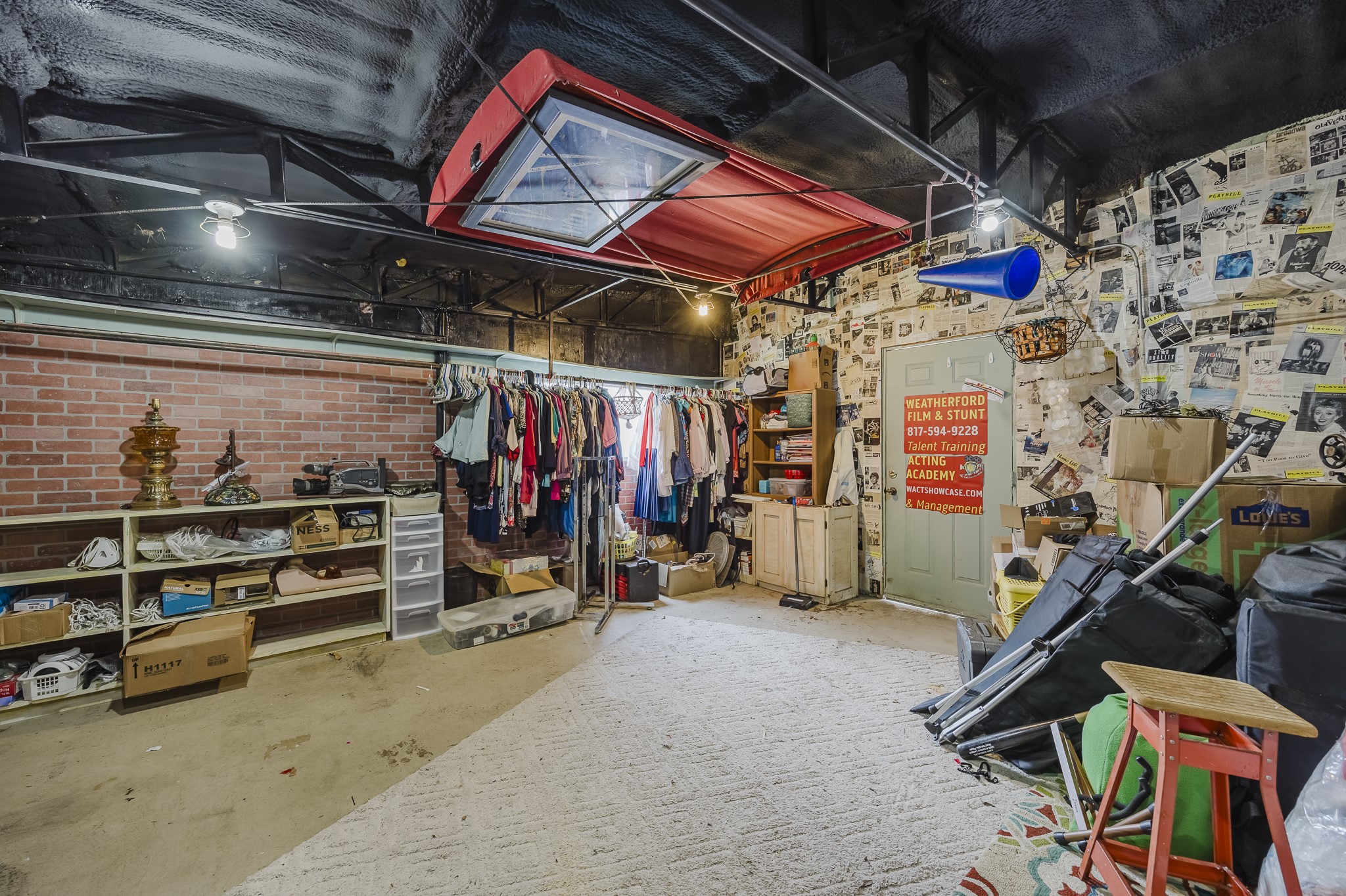 1978 Hill Top Circle