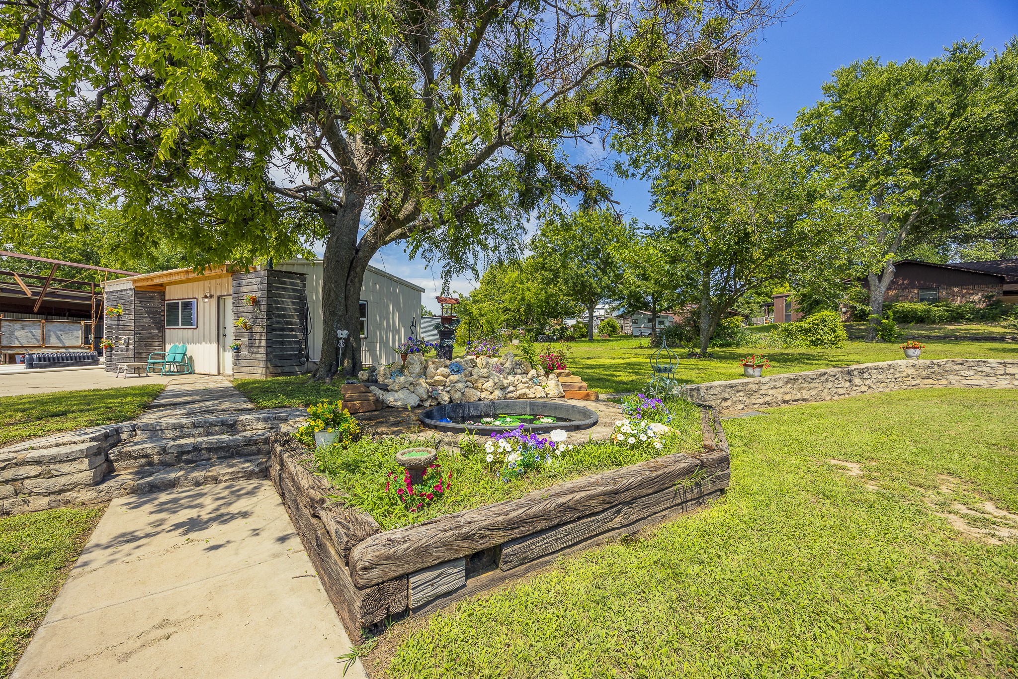 1978 Hill Top Circle