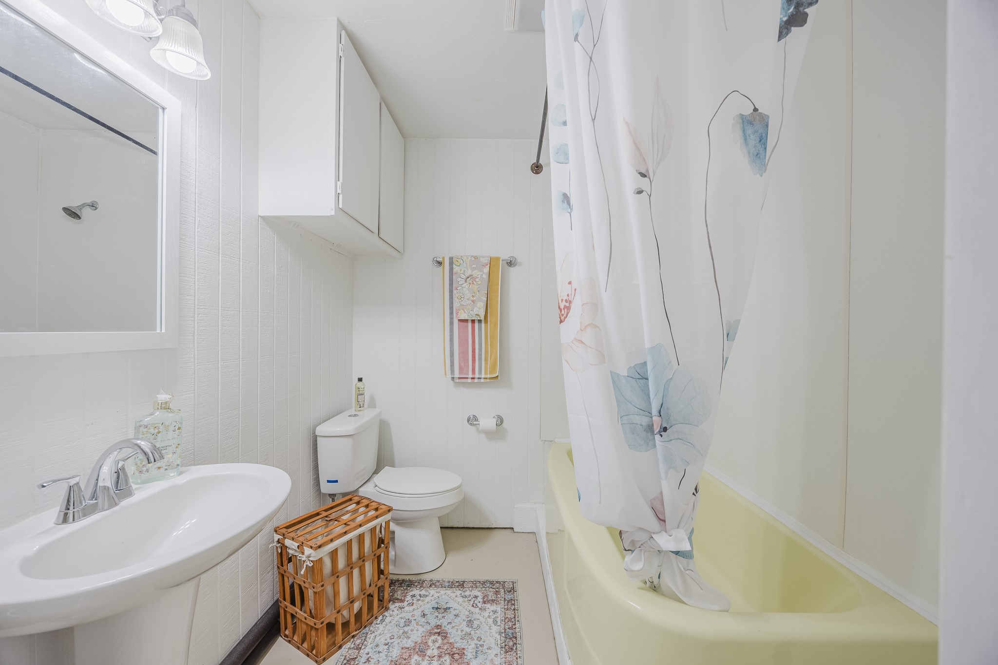 1978 Hill Top Circle