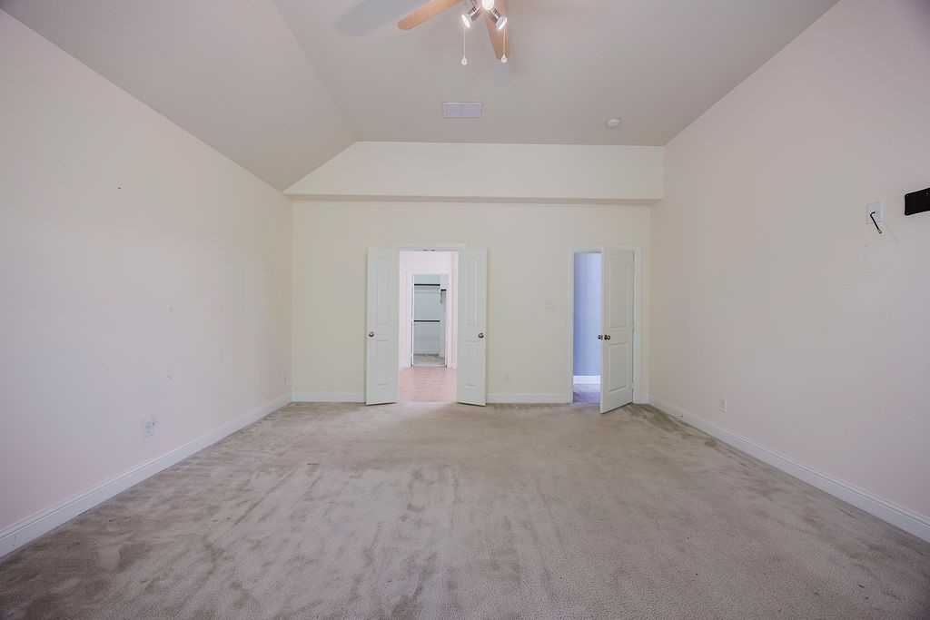 15516 Mayflower Trail