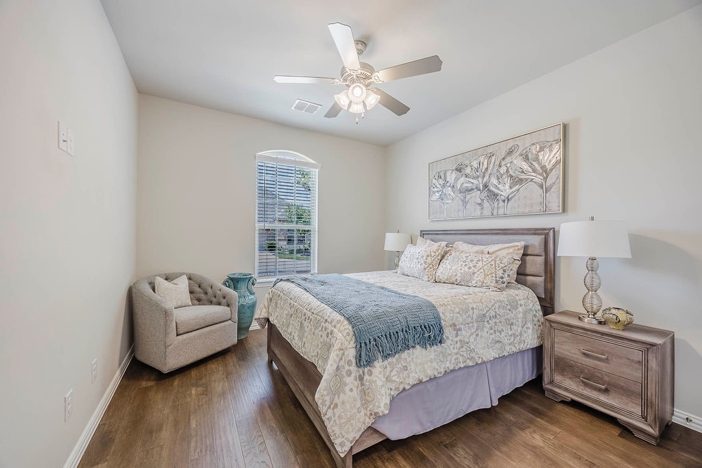 2804 Esplanade Boulevard 2804