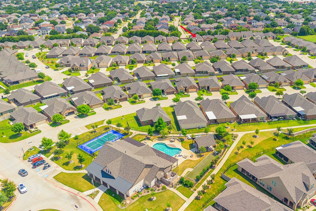 2804 Esplanade Boulevard 2804