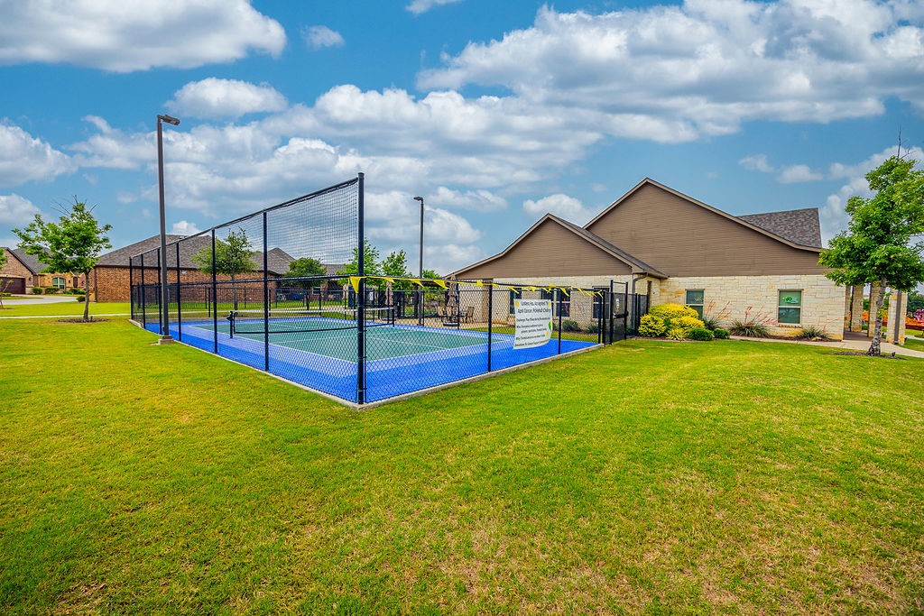 2804 Esplanade Boulevard 2804