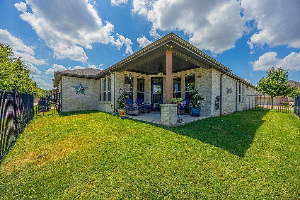 2804 Esplanade Boulevard 2804