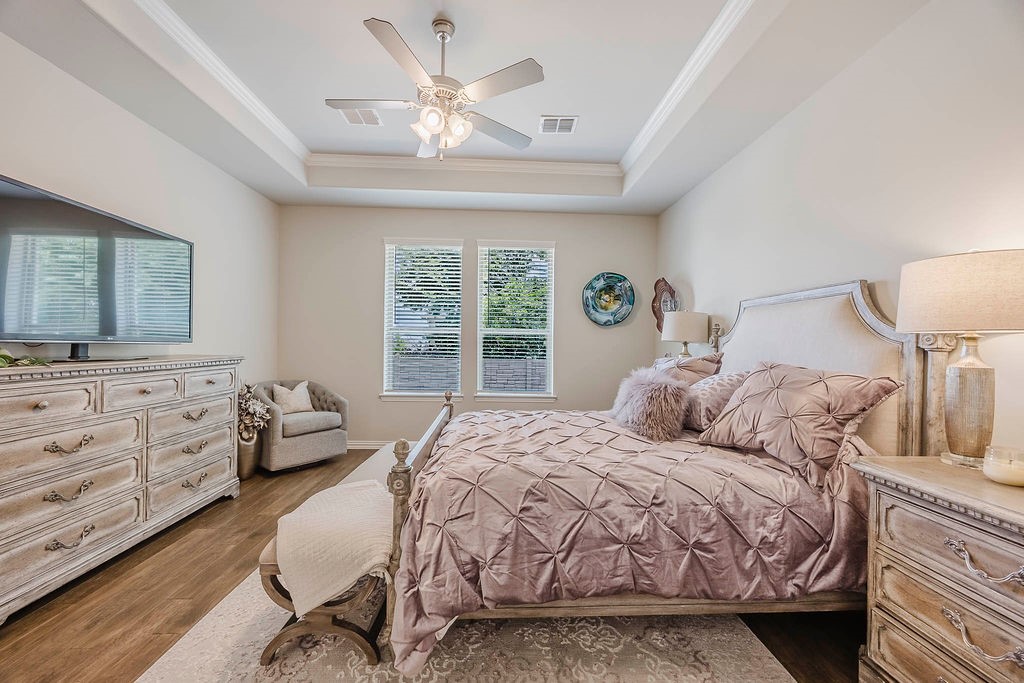 2804 Esplanade Boulevard 2804