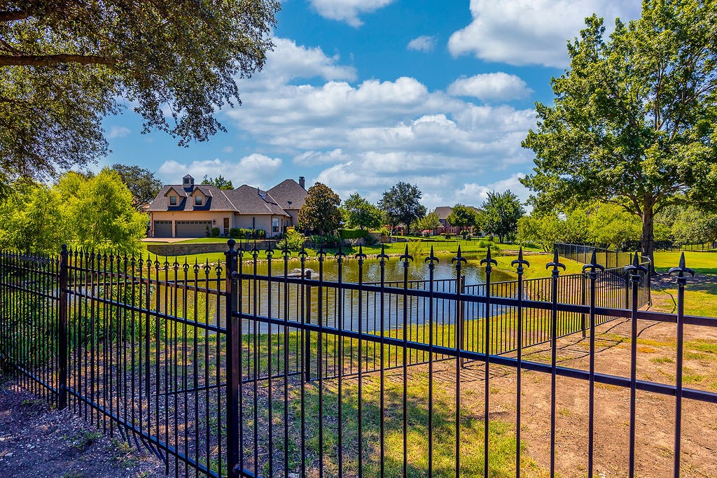 4101 Rolling Knolls Drive