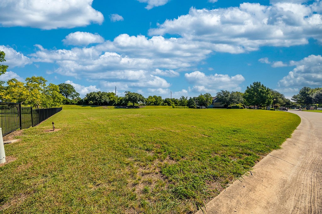 4101 Rolling Knolls Drive