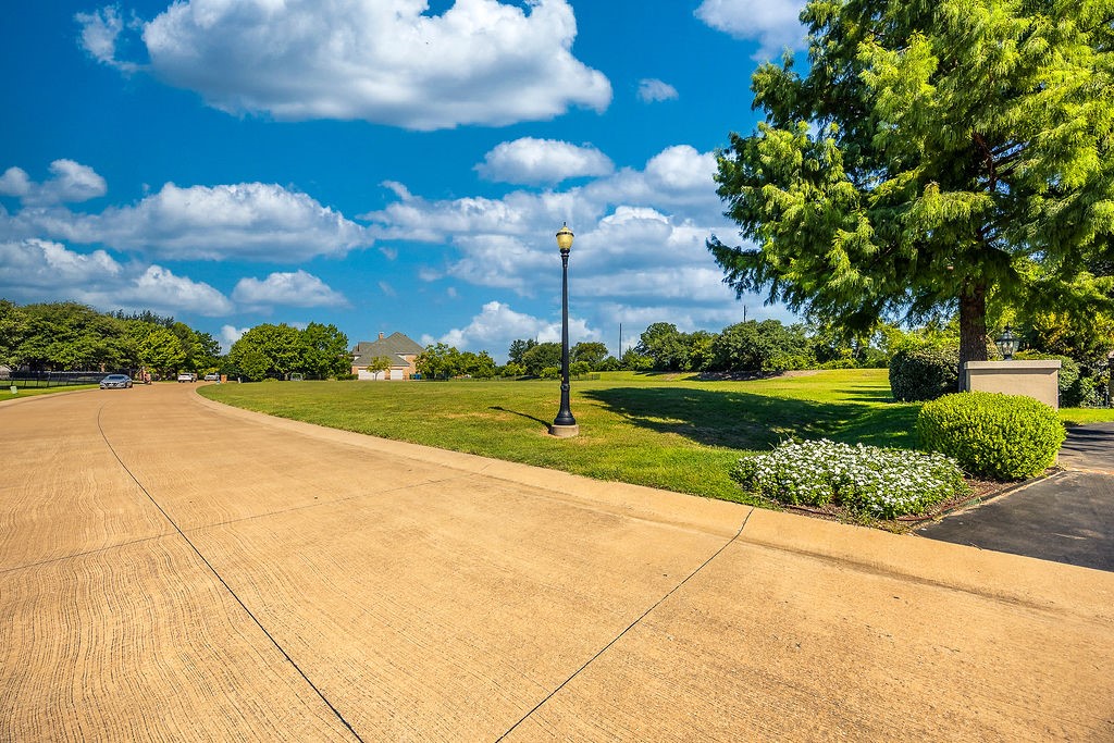 4101 Rolling Knolls Drive