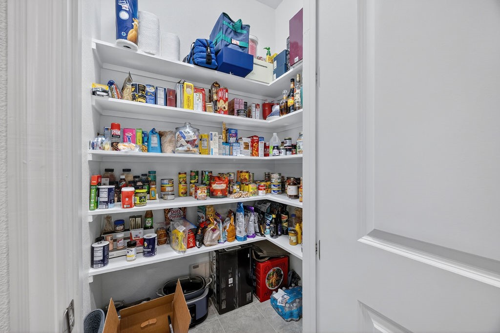 2801 Vista Azul Place 2801