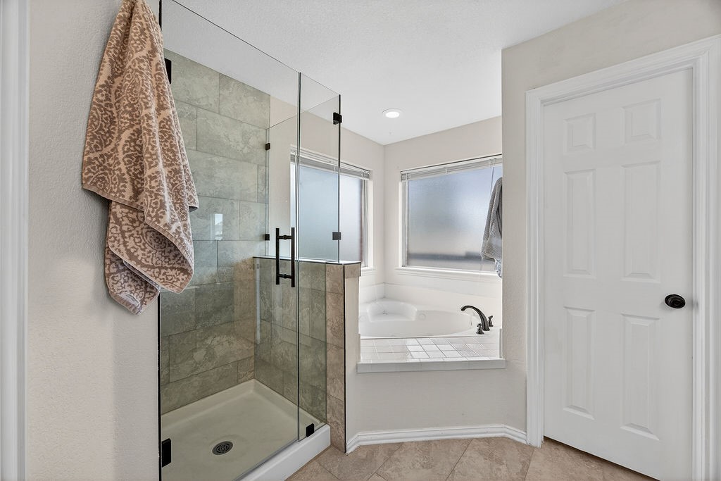 1115 Red River Drive