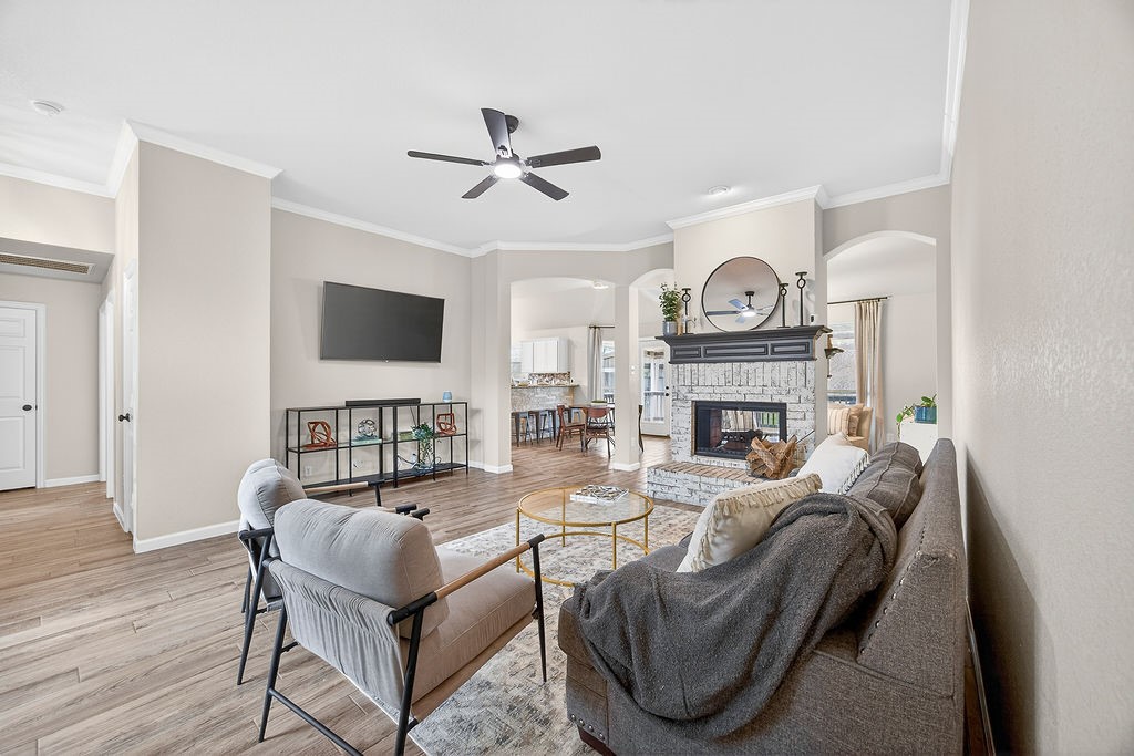 1115 Red River Drive