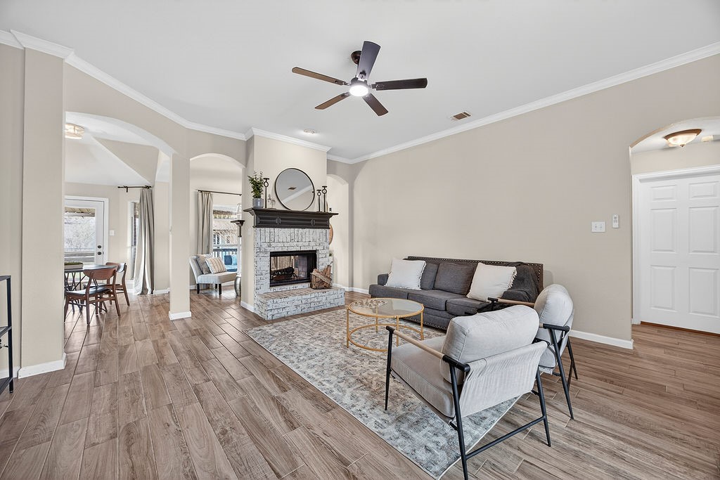 1115 Red River Drive