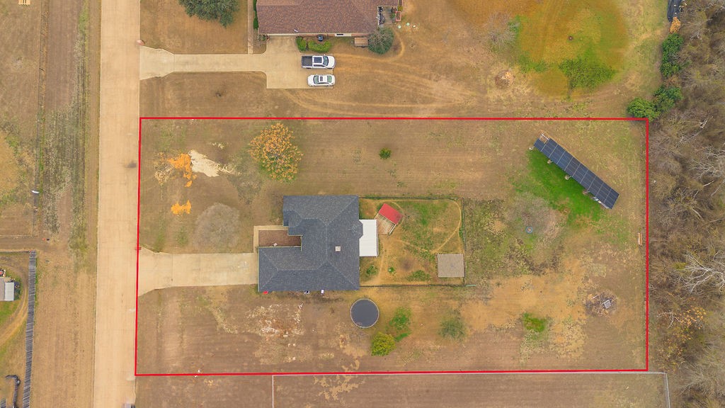 1115 Red River Drive