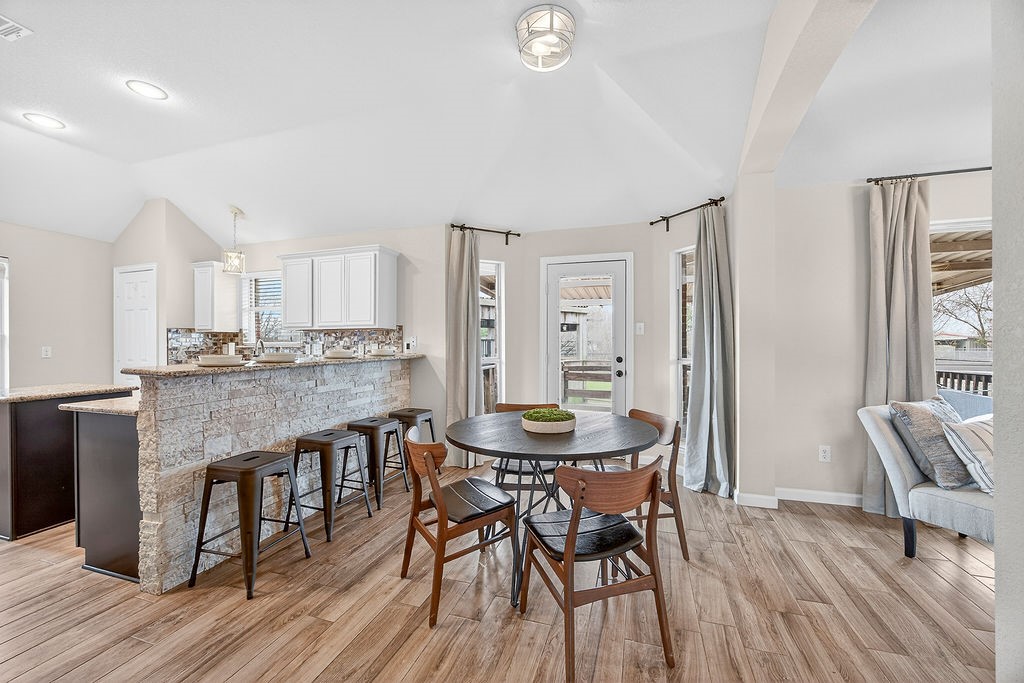 1115 Red River Drive