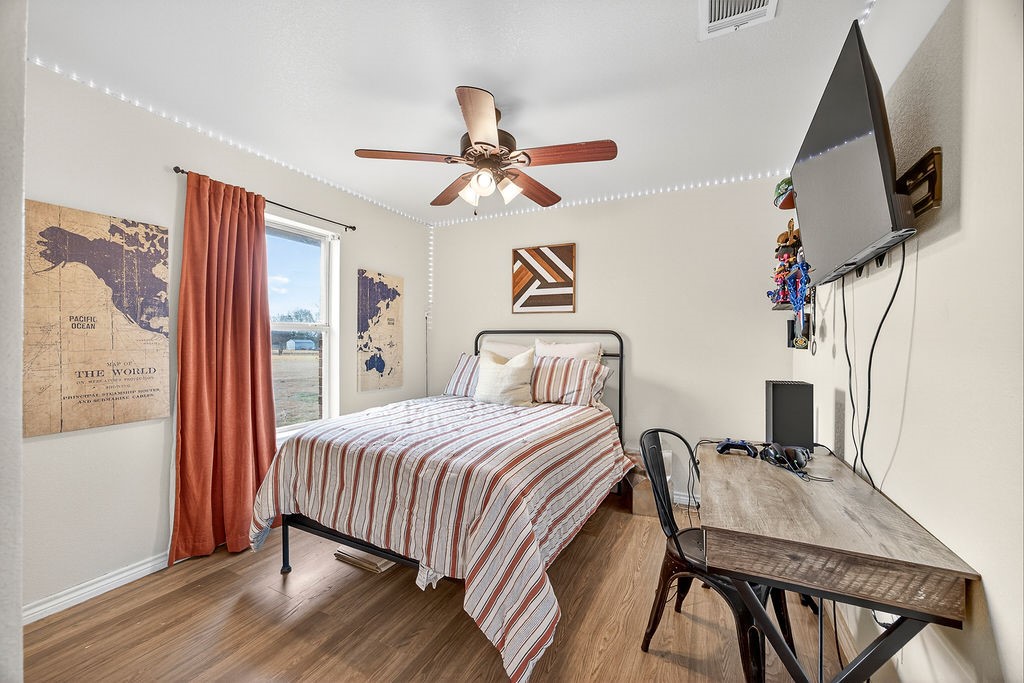 1115 Red River Drive