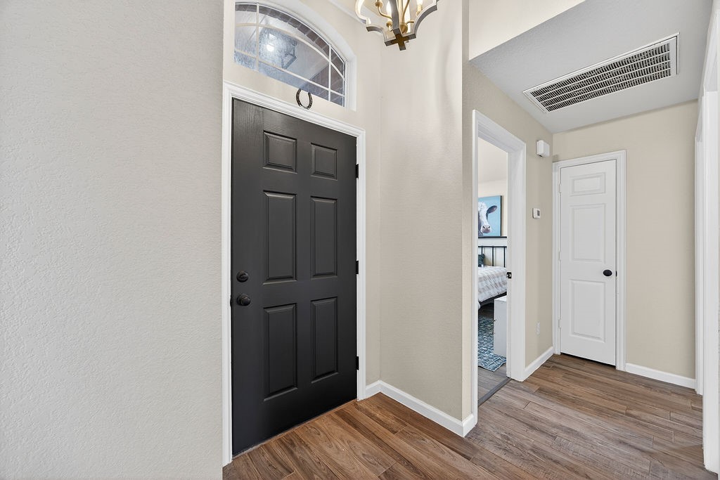 1115 Red River Drive