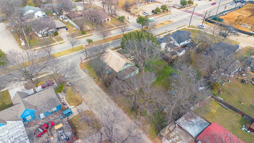 205 W Broad Street