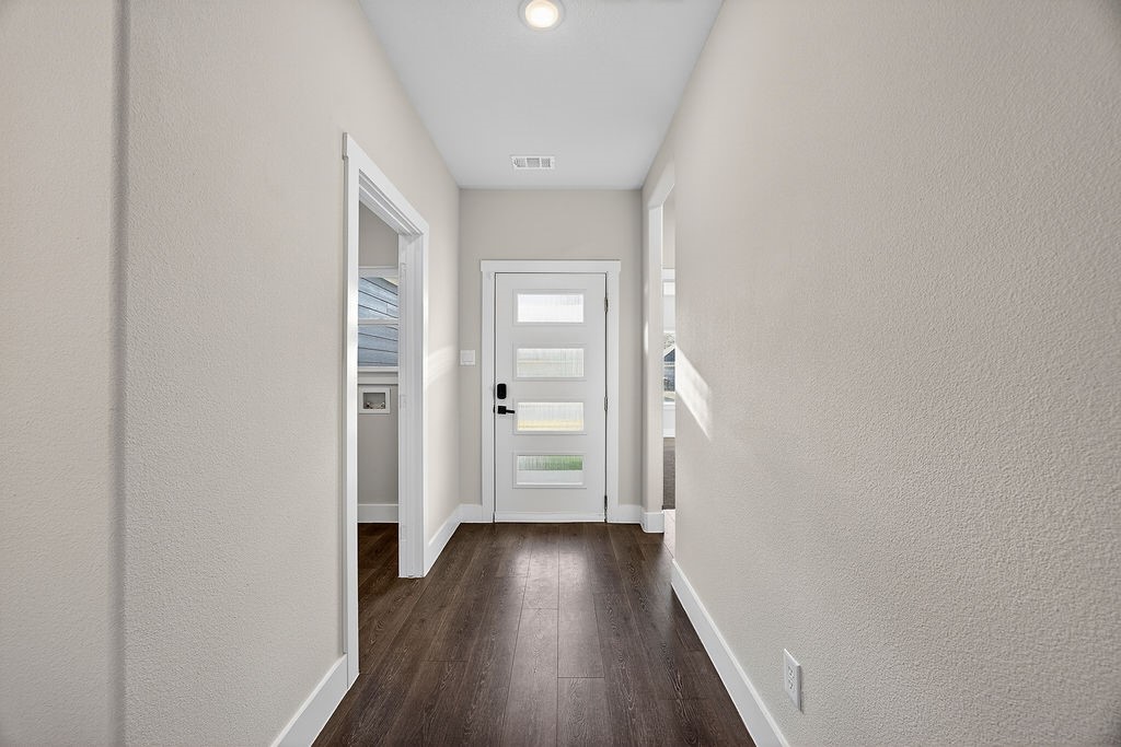 1913 E Myrtle Street