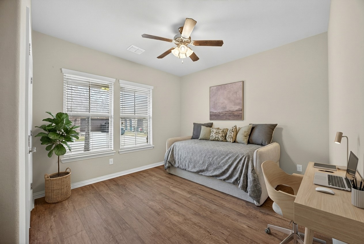 1815 Ladera Way 1815