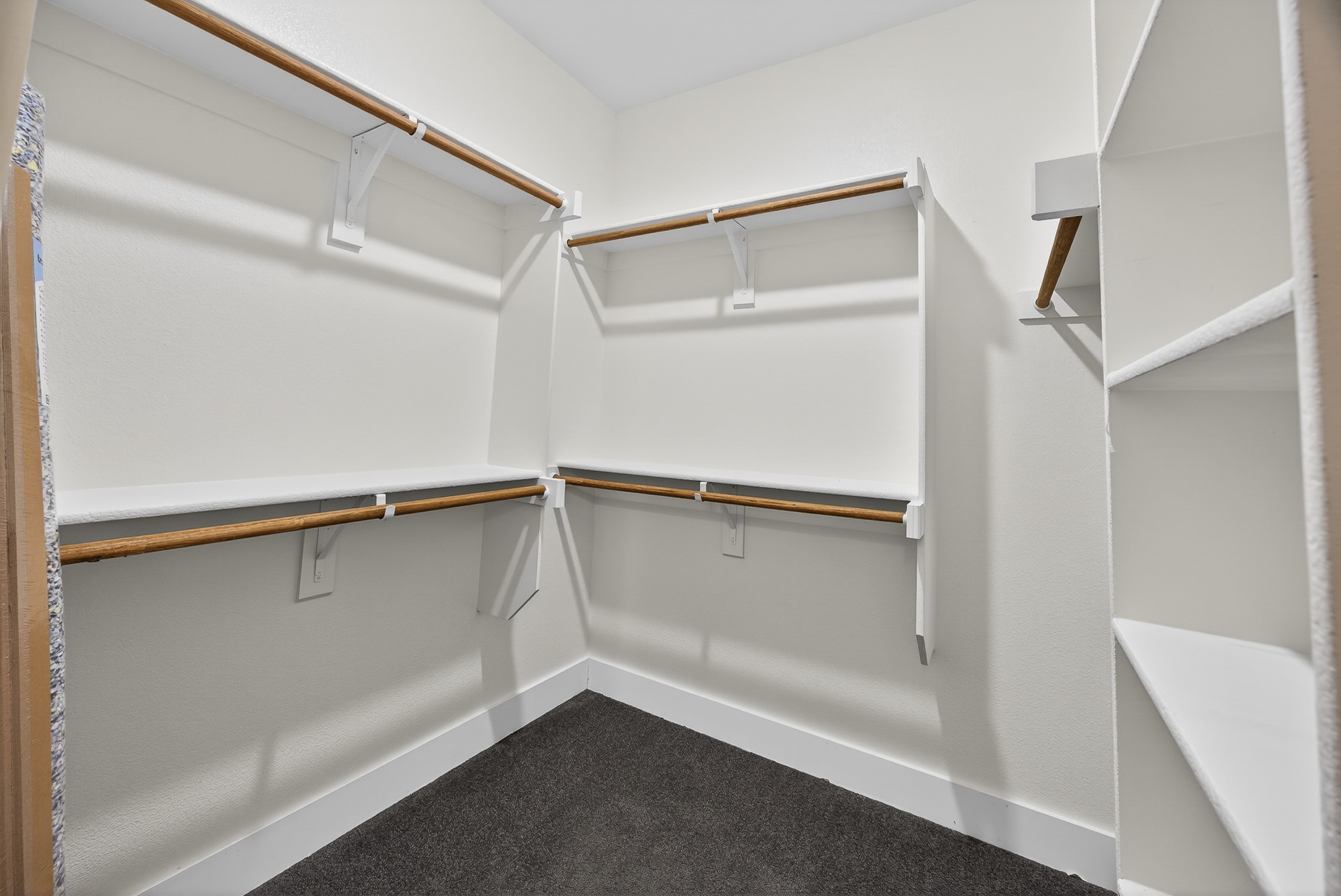 1913 E Myrtle Street