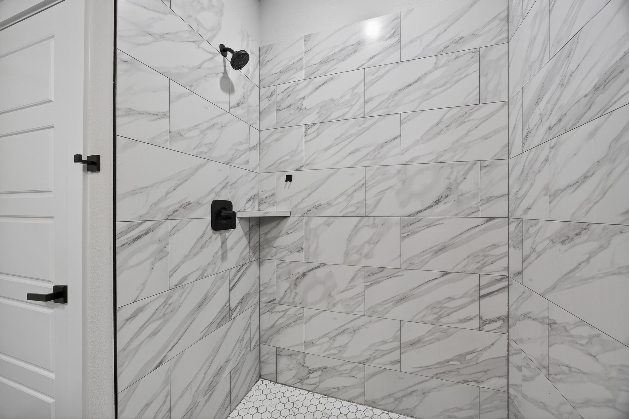 1913 E Myrtle Street