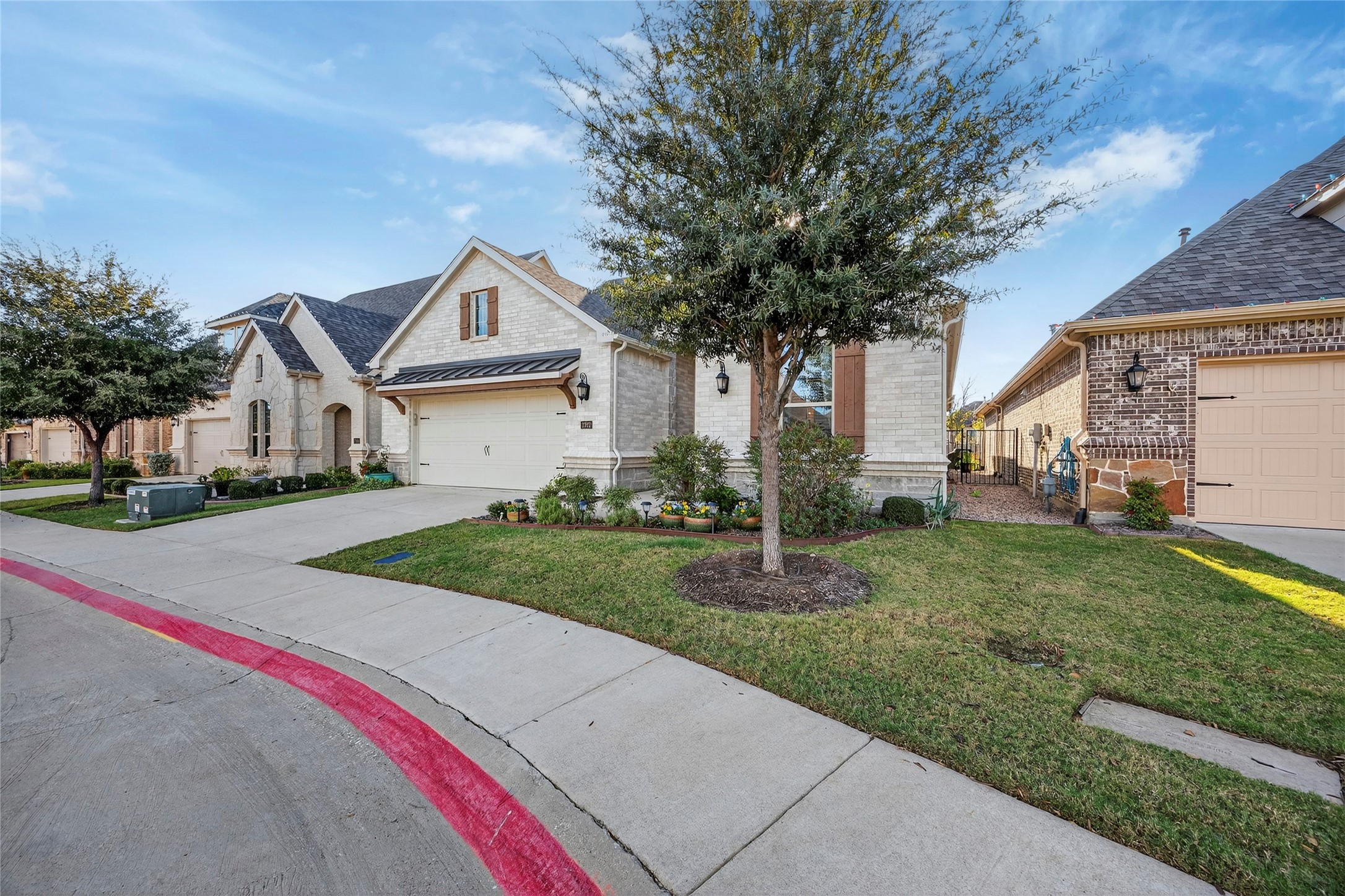 2702 Esplanade Boulevard 2702