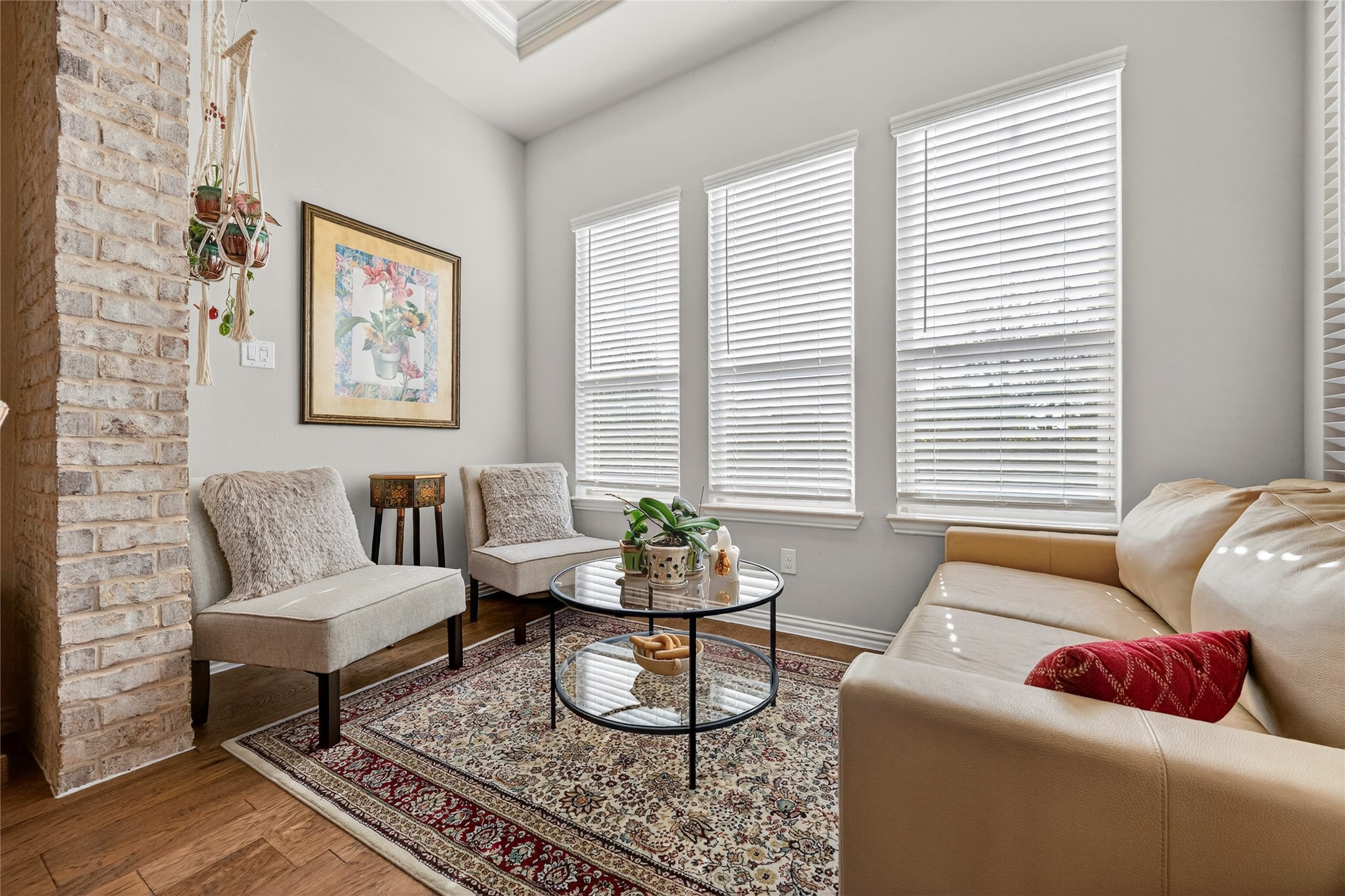 2702 Esplanade Boulevard 2702