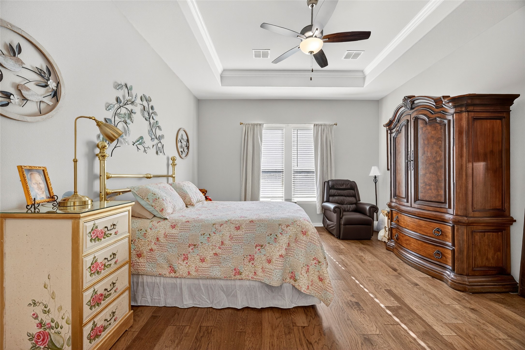 2702 Esplanade Boulevard 2702