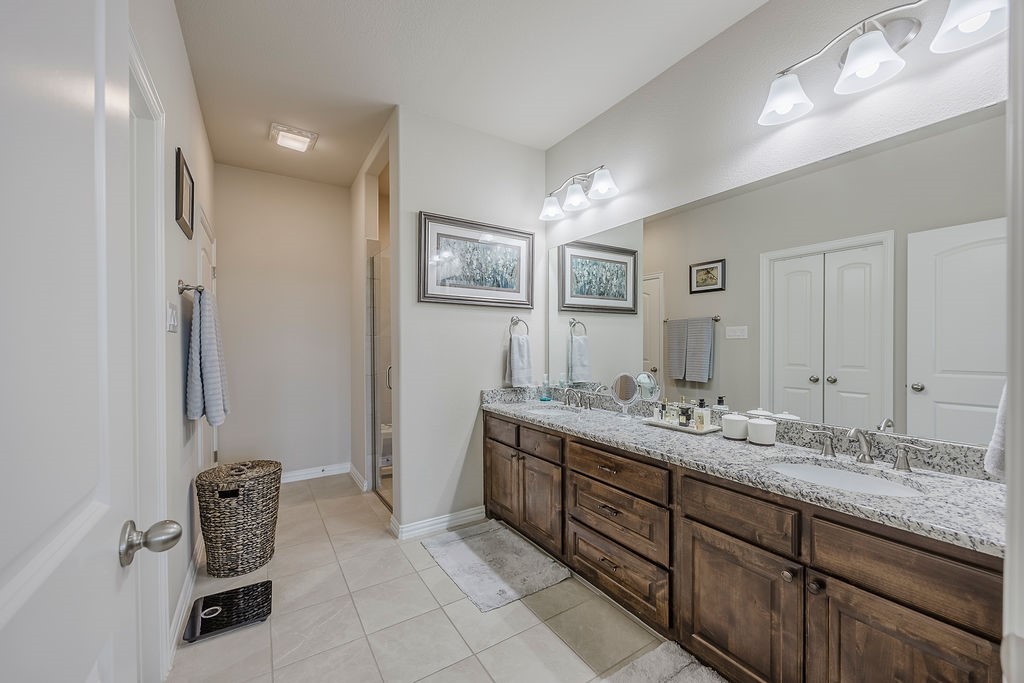 2123 Ladera Way 2123