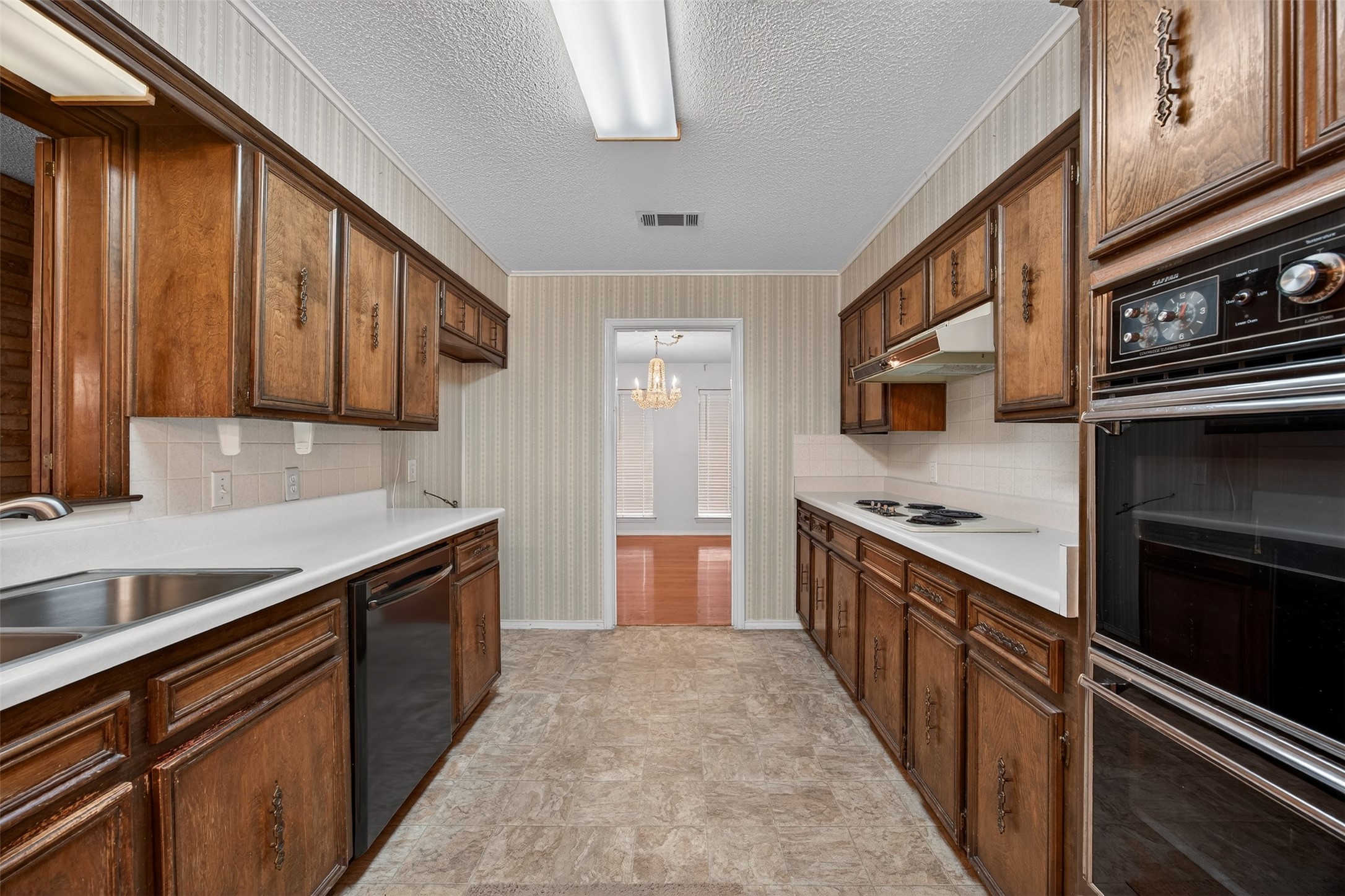 2907 Glasgow Drive