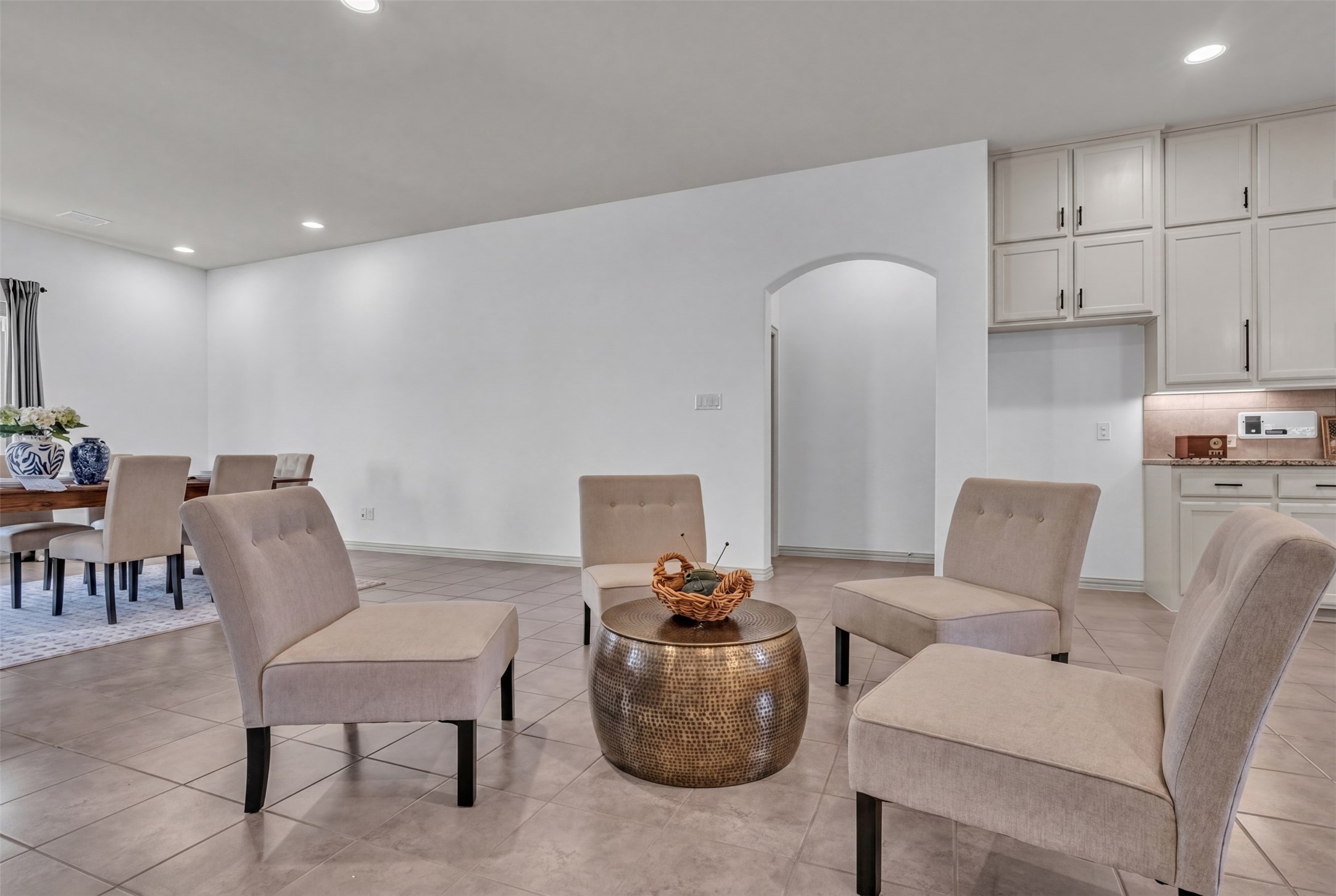 2801 Vista Azul Place 2801