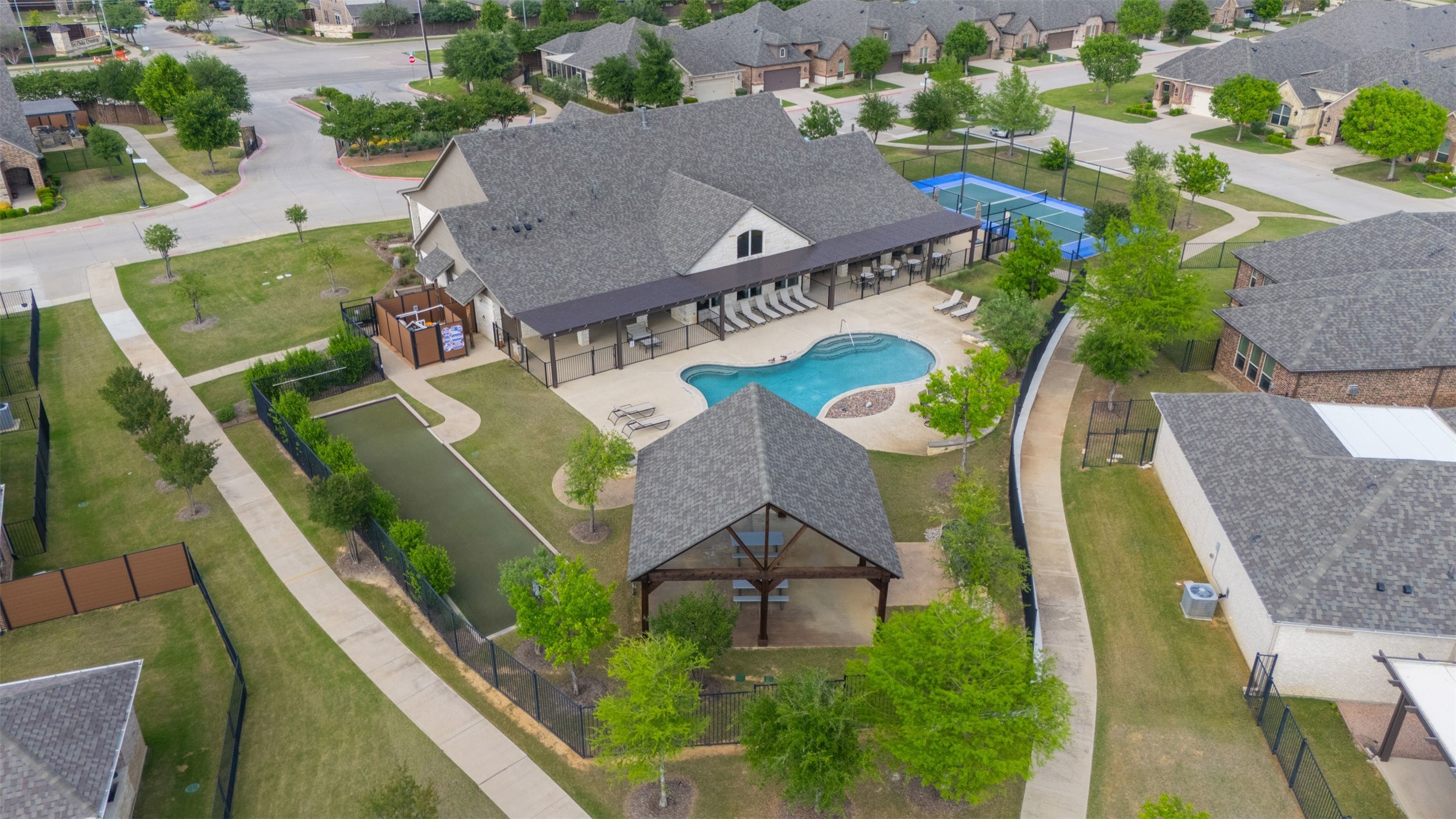 2801 Vista Azul Place 2801