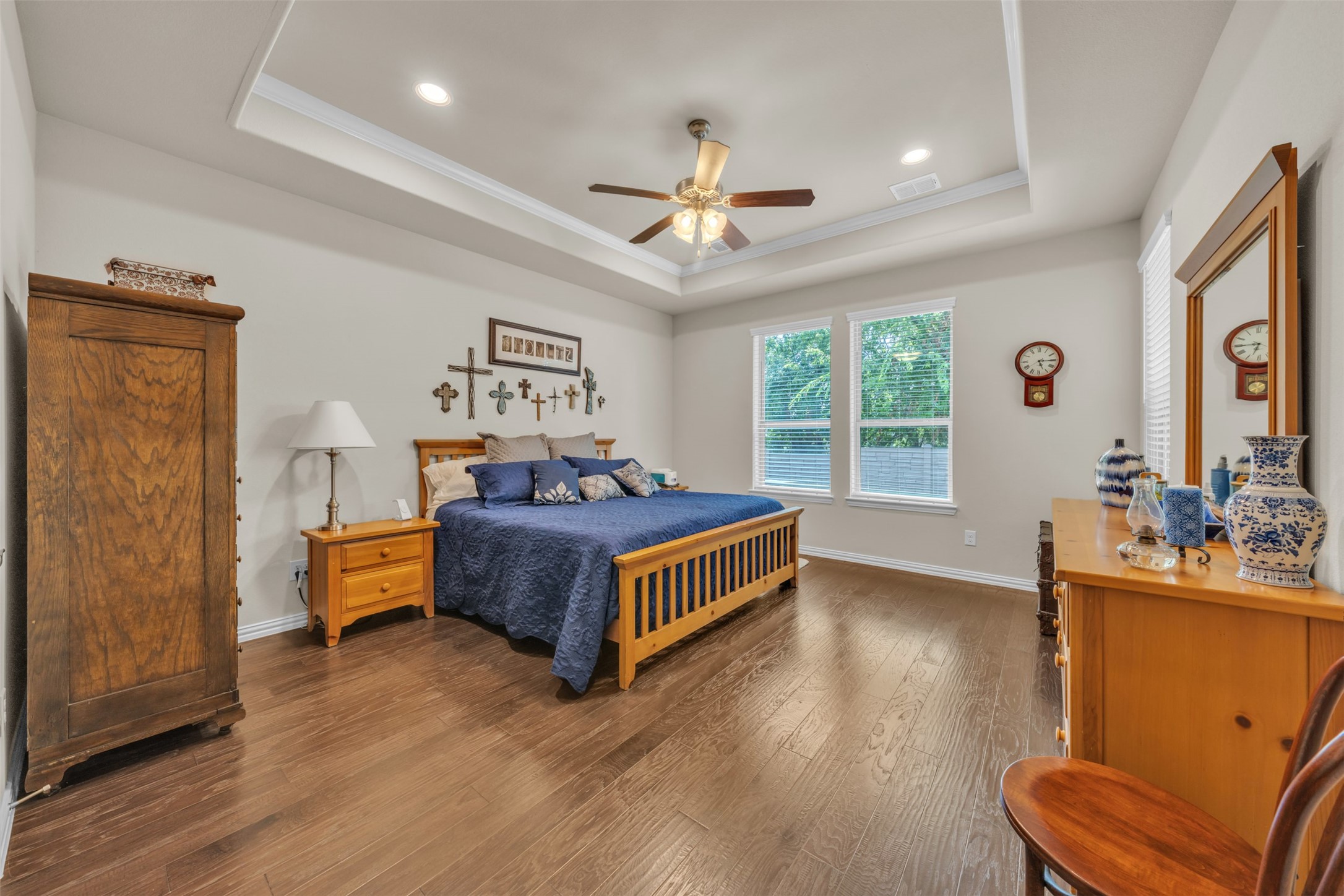 2704 Esplanade Boulevard 2704