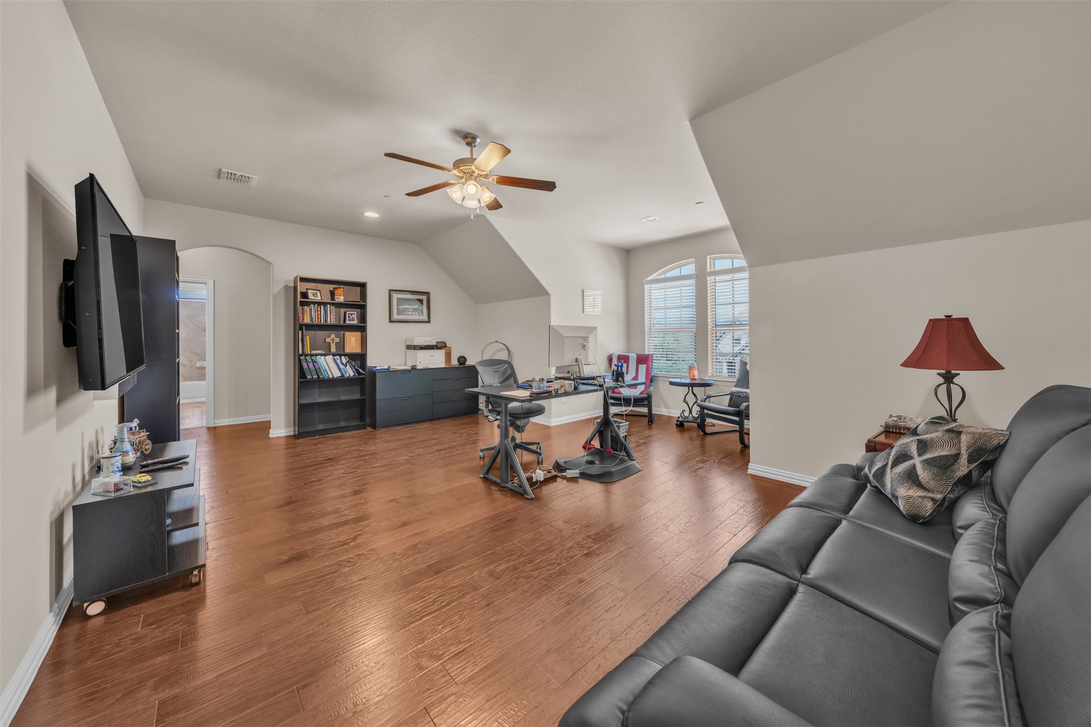 2704 Esplanade Boulevard 2704