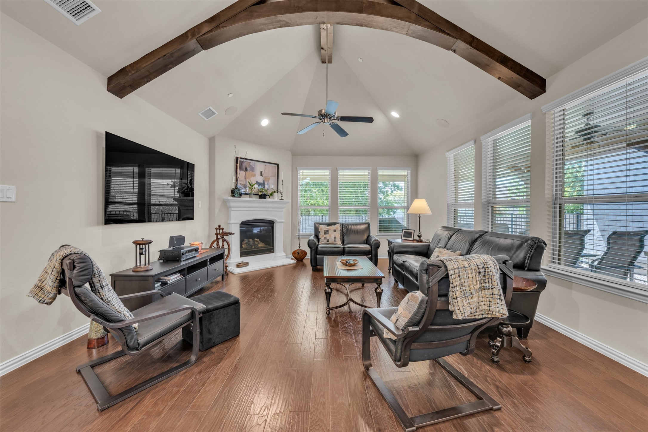 2704 Esplanade Boulevard 2704