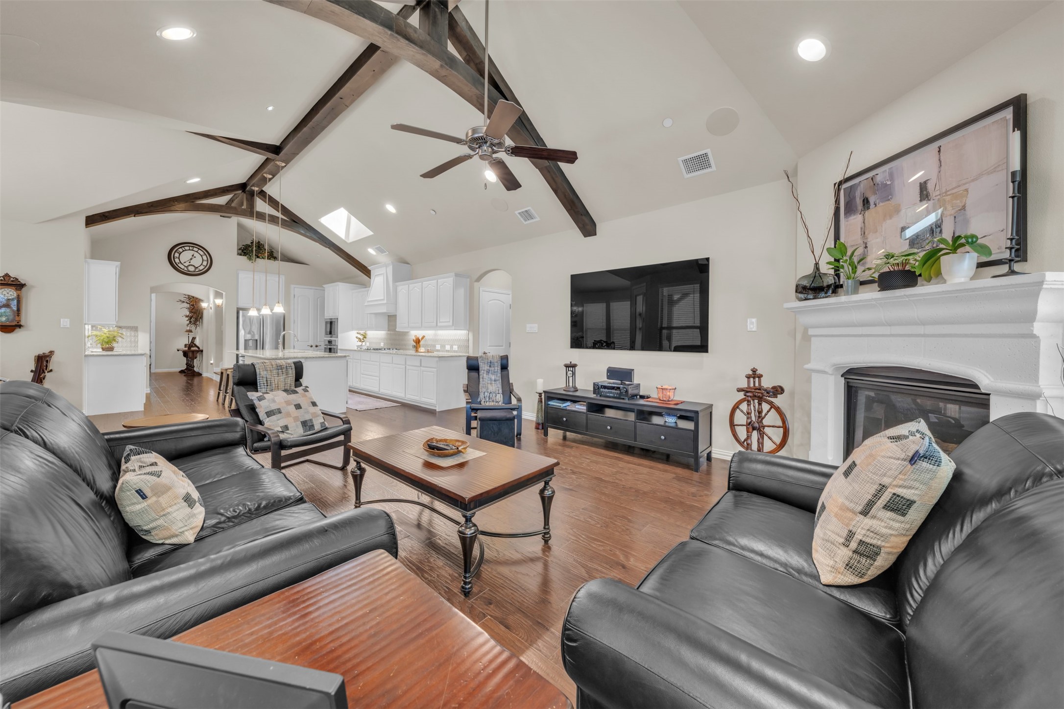 2704 Esplanade Boulevard 2704