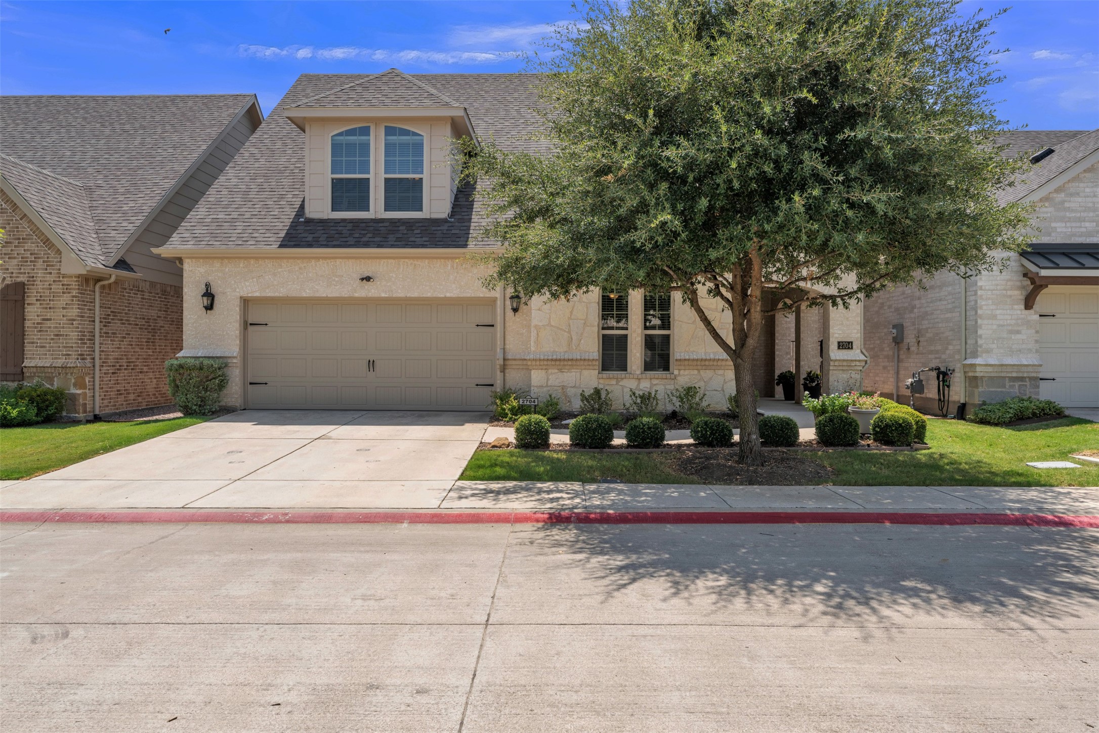 2704 Esplanade Boulevard 2704