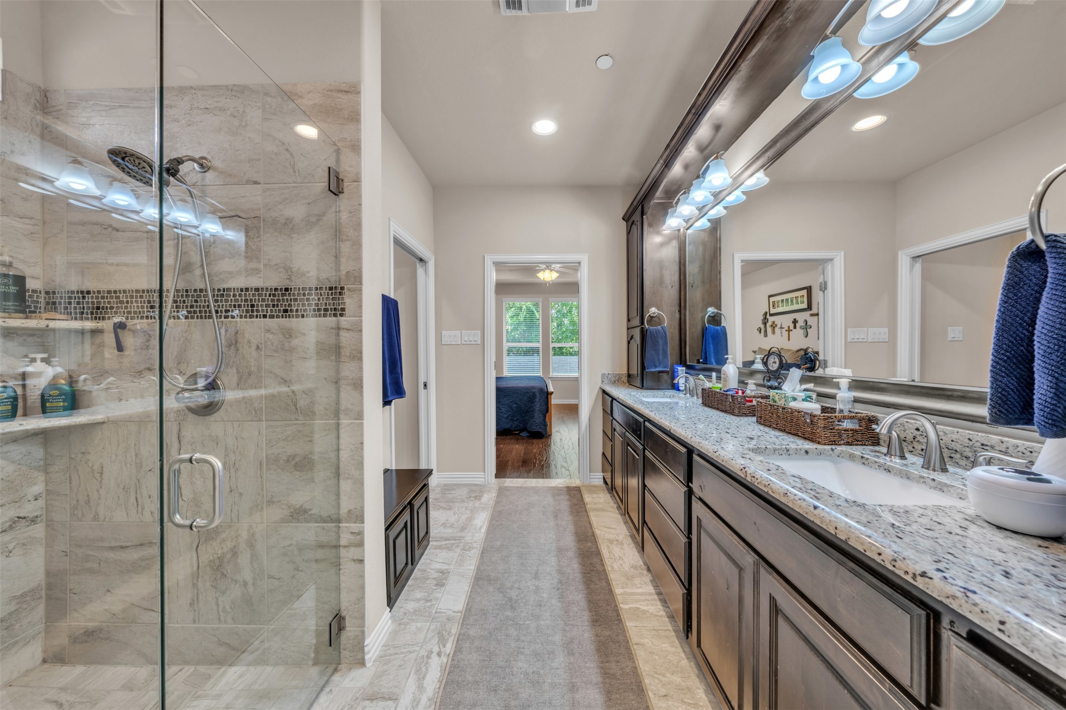2704 Esplanade Boulevard 2704