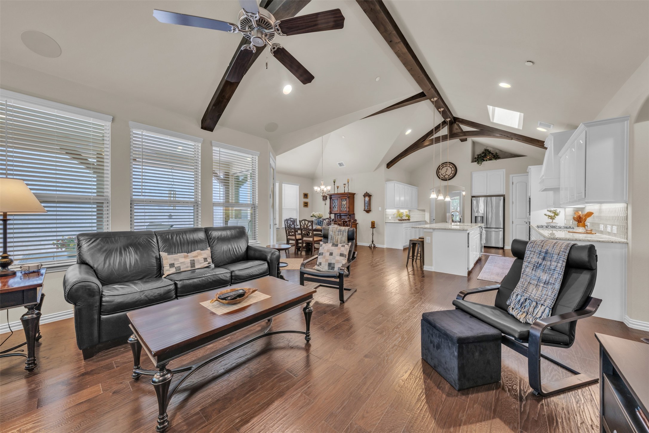 2704 Esplanade Boulevard 2704