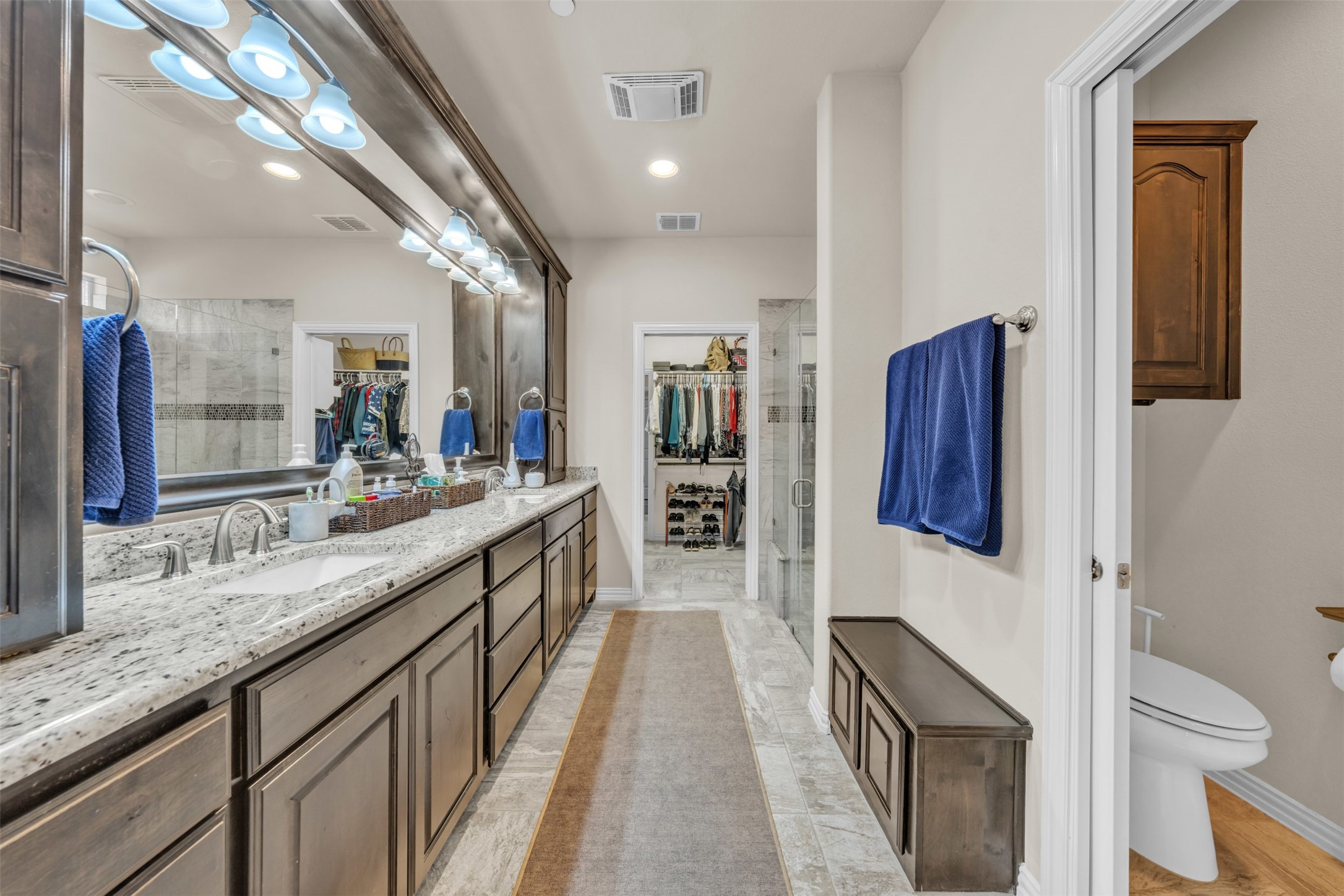 2704 Esplanade Boulevard 2704