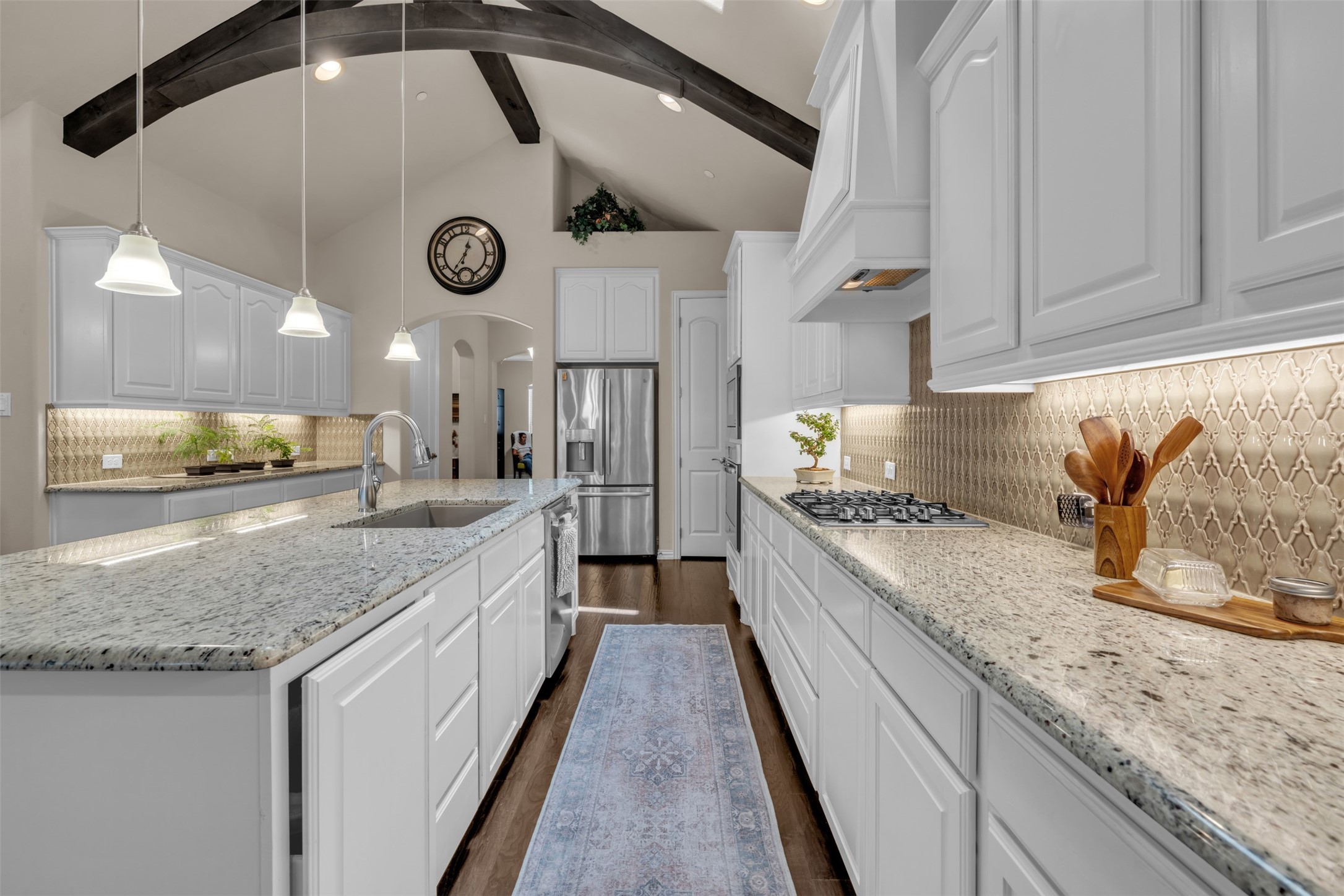2704 Esplanade Boulevard 2704