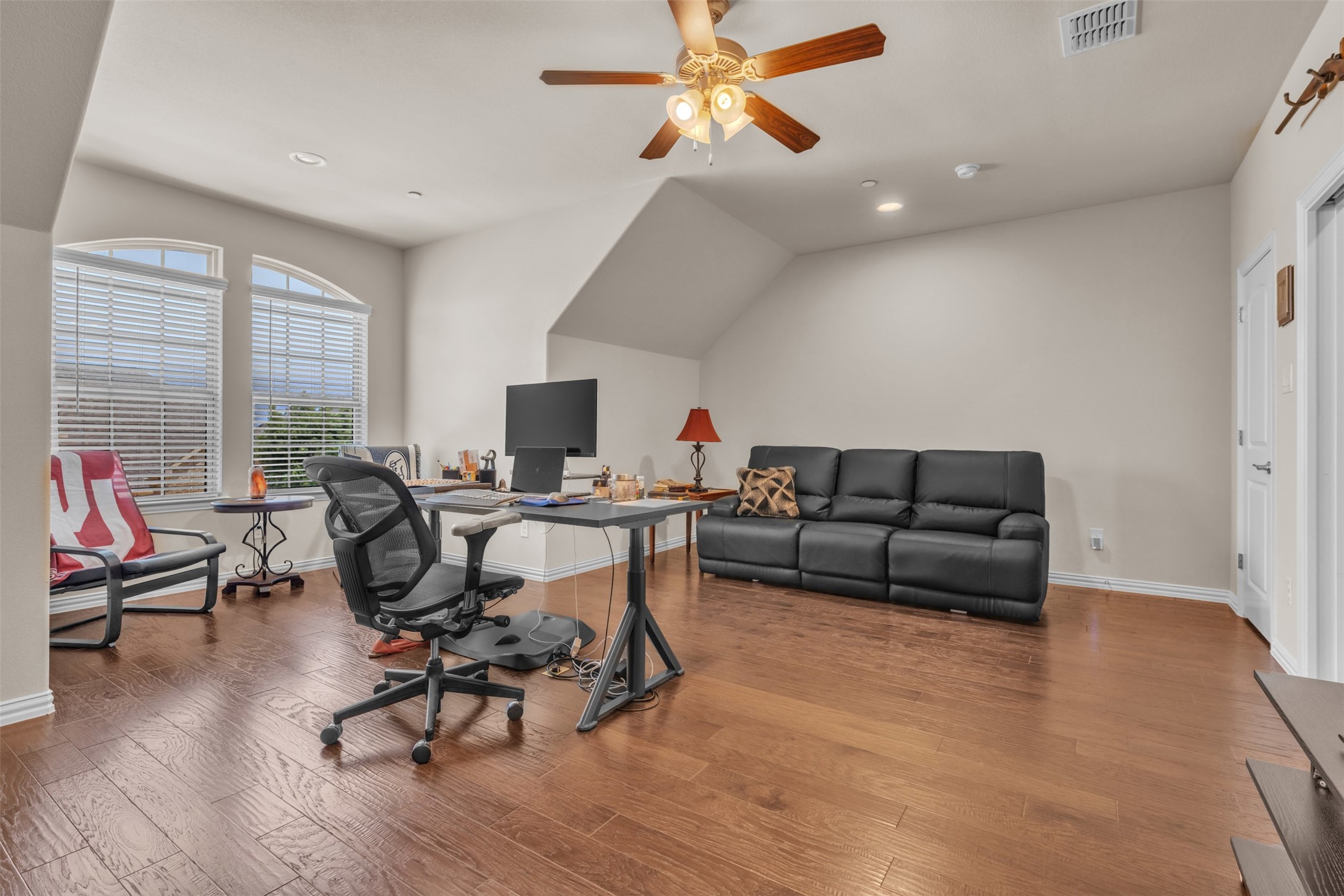 2704 Esplanade Boulevard 2704