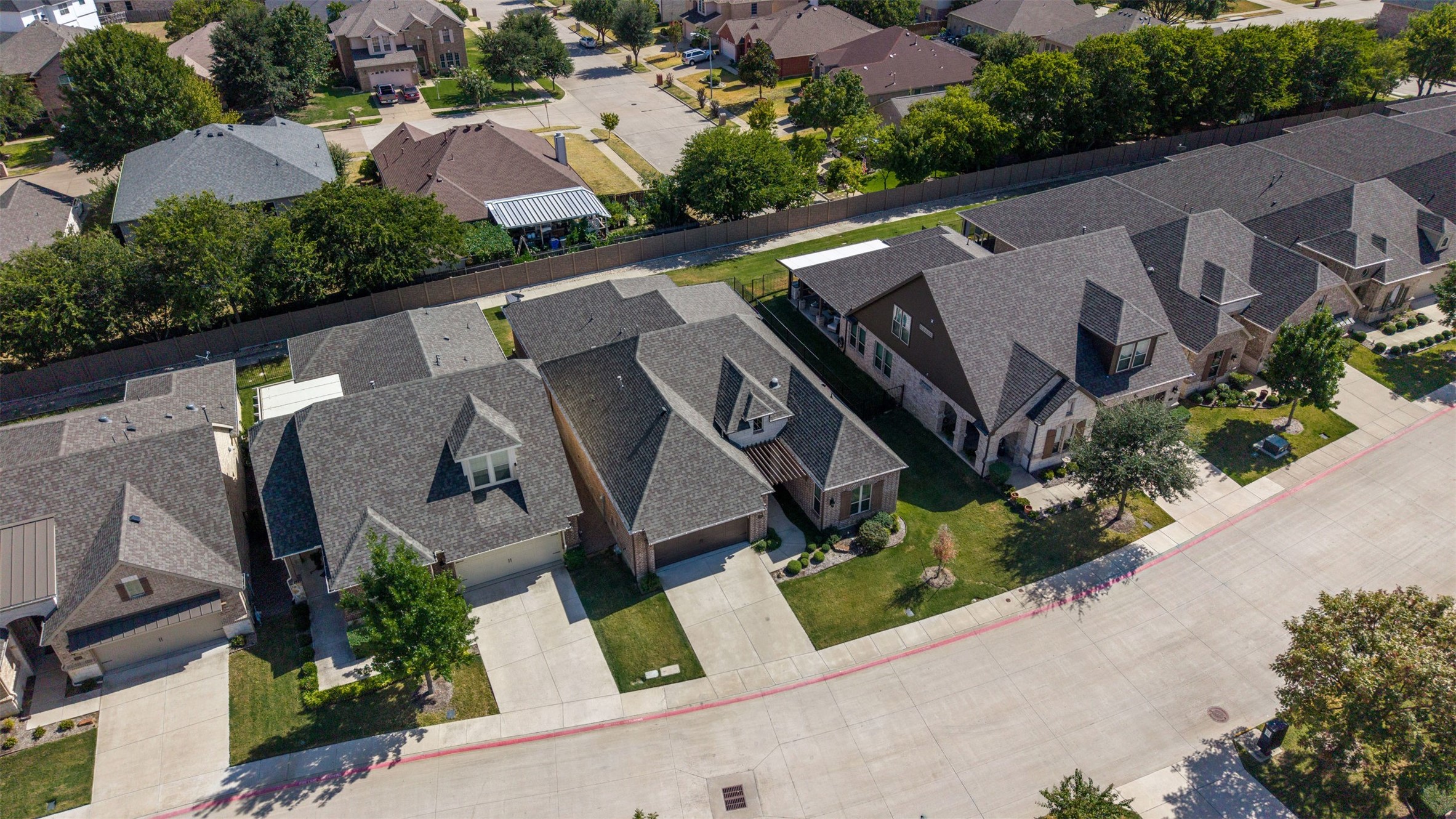 2908 Esplanade Boulevard 2908